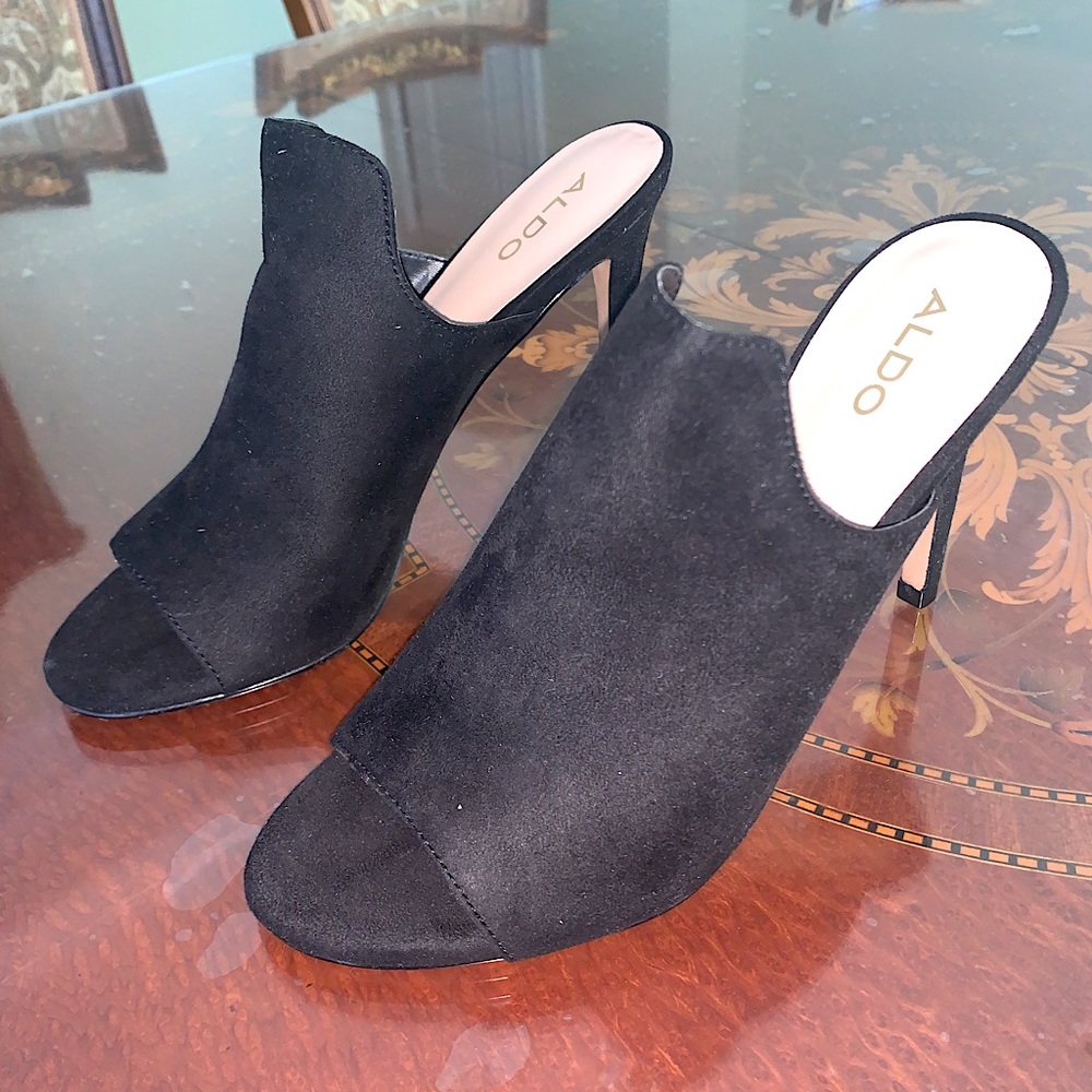 *BRAND NEW* Aldo Suede High Heel Sandal Shoes